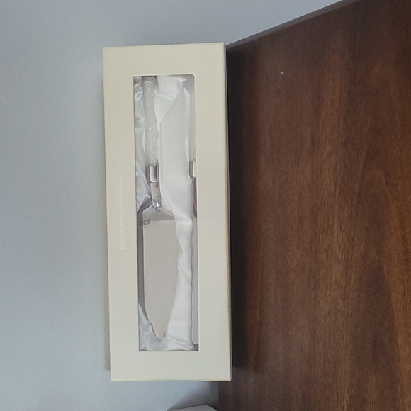 Oleg Cassini Cake knife & Server - Picture 7 of 11